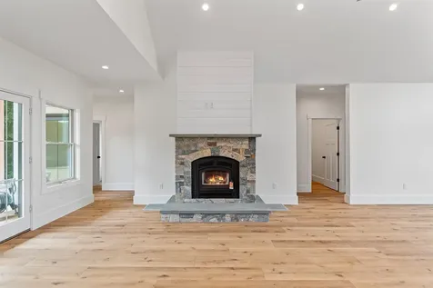 110 Hay Meadow Lane Jericho VT 05465