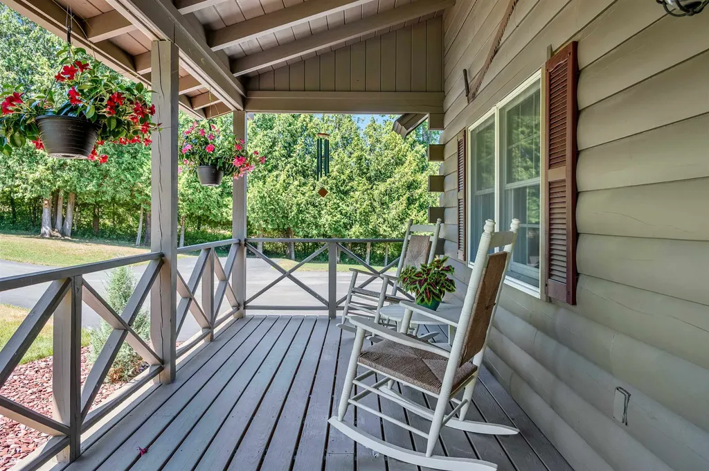 75 Bluebird Road Williamstown VT 05679