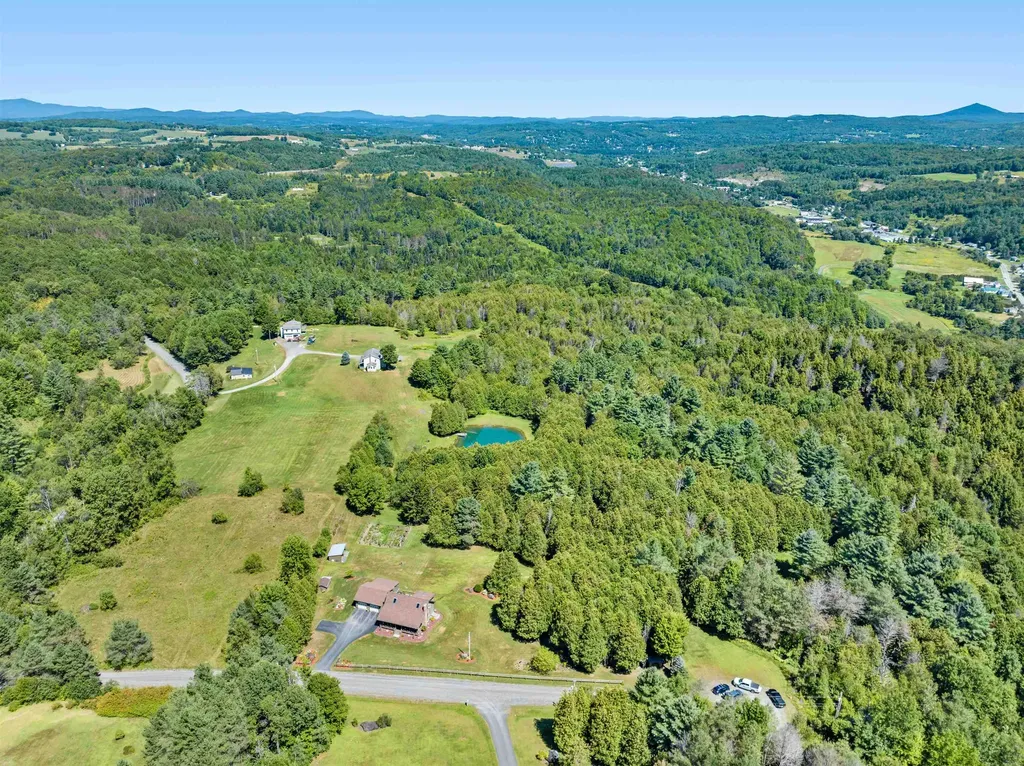 75 Bluebird Road Williamstown VT 05679