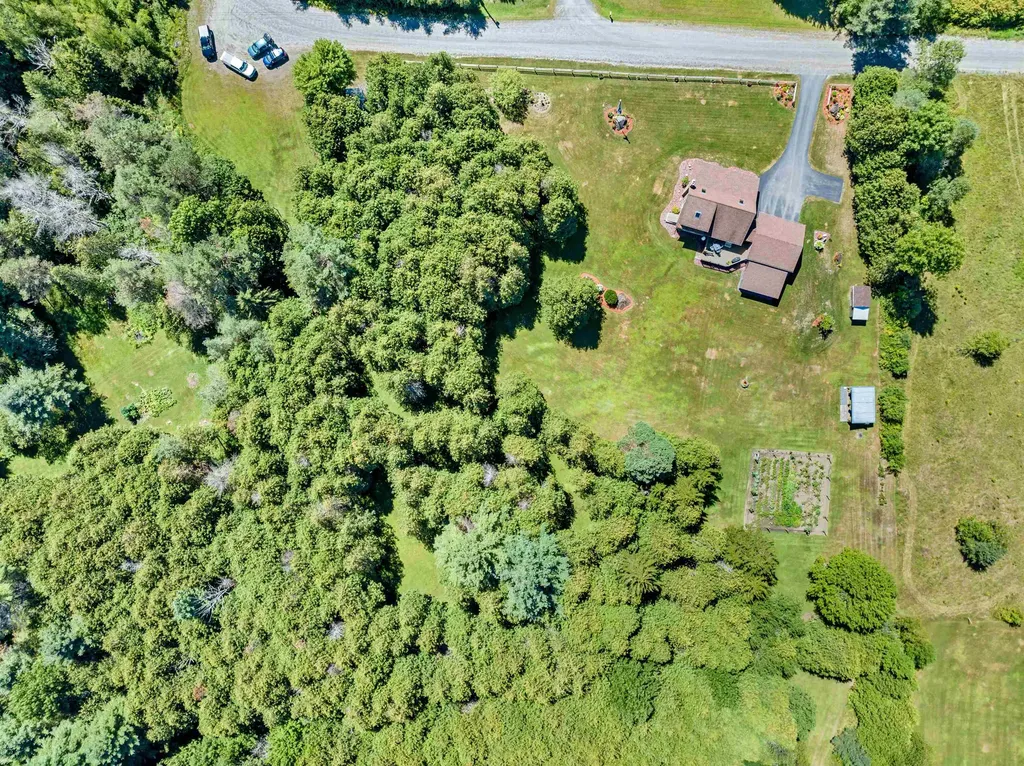 75 Bluebird Road Williamstown VT 05679