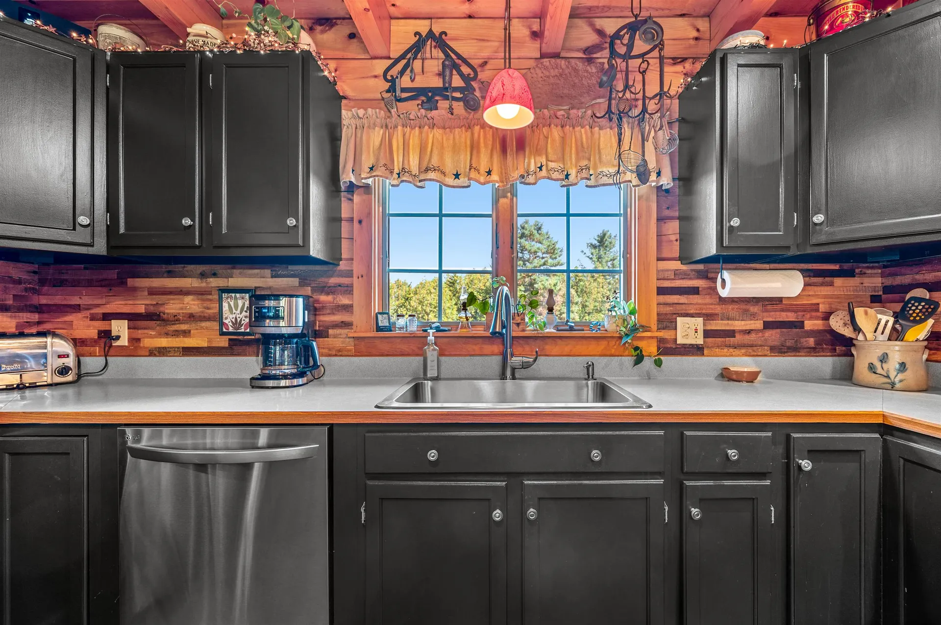 75 Bluebird Road Williamstown VT 05679