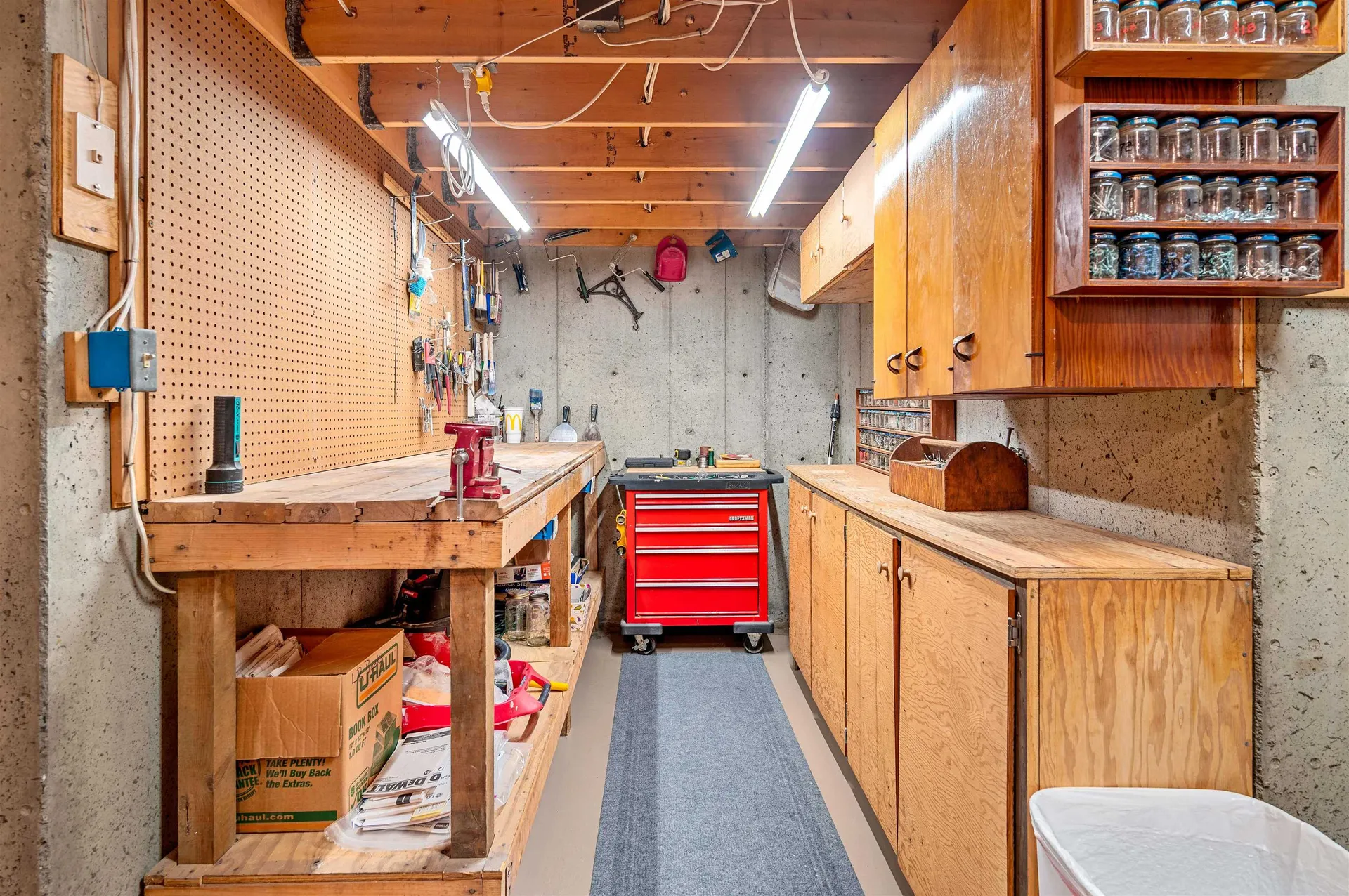 75 Bluebird Road Williamstown VT 05679