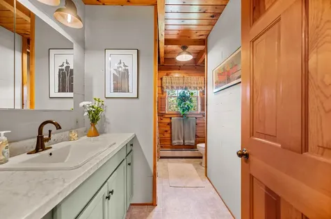 75 Bluebird Road Williamstown VT 05679