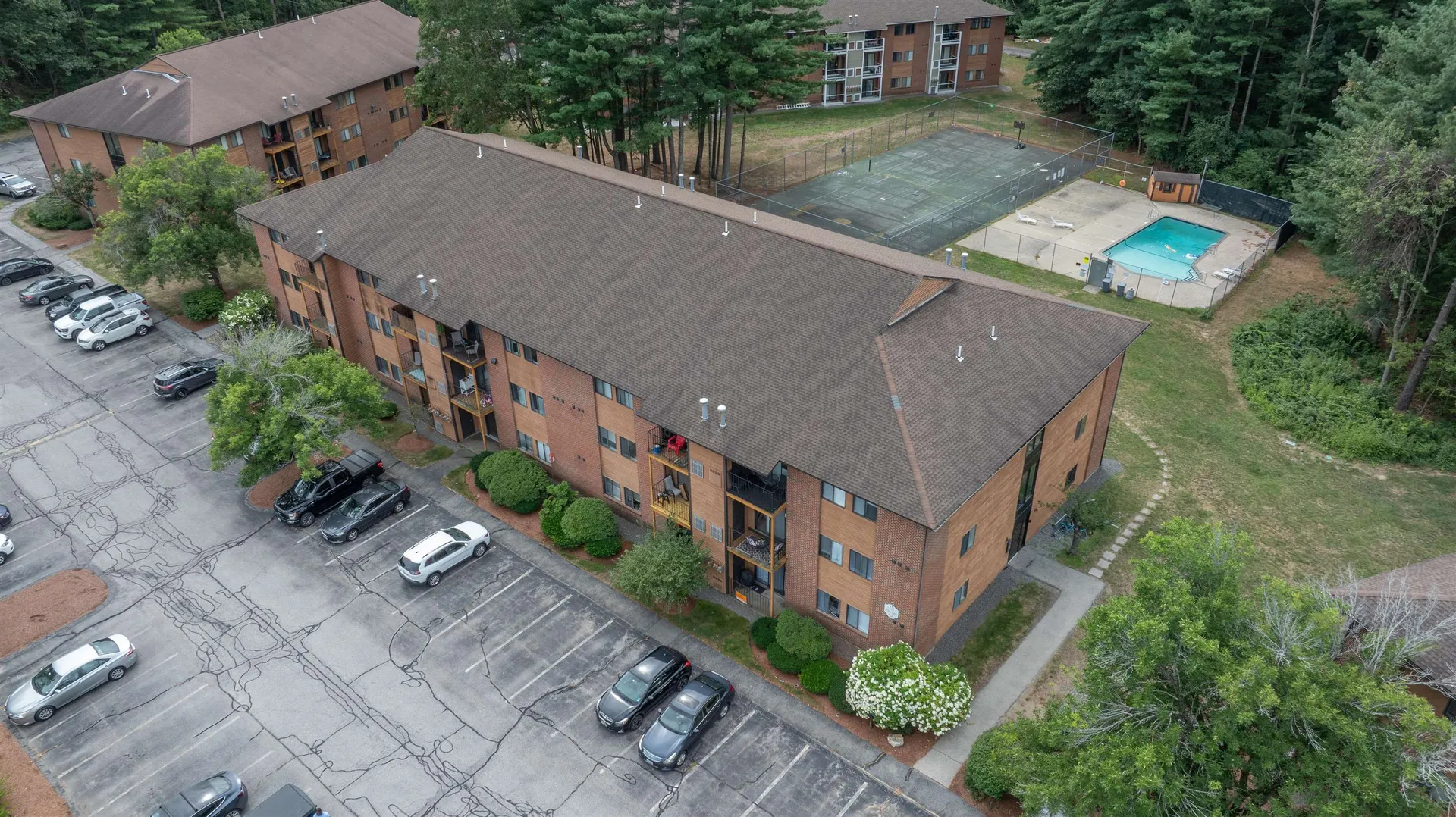 15 Blackstone Drive Nashua NH 03063