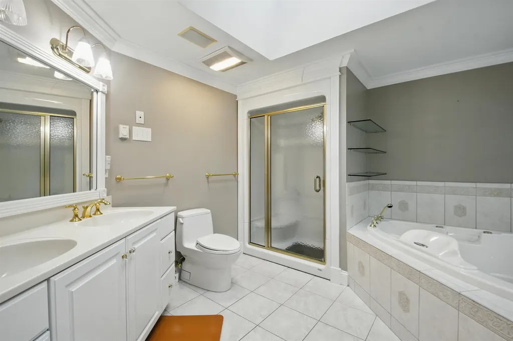 97 Shannon Road Salem NH 03079
