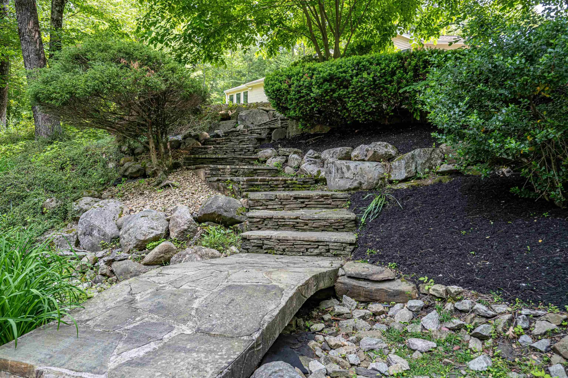 97 Shannon Road Salem NH 03079