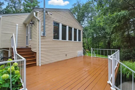 97 Shannon Road Salem NH 03079