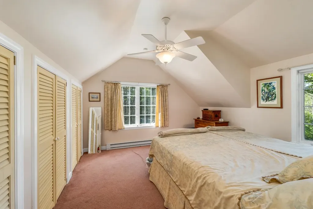 408 Governor Wentworth Highway Wolfeboro NH 03894