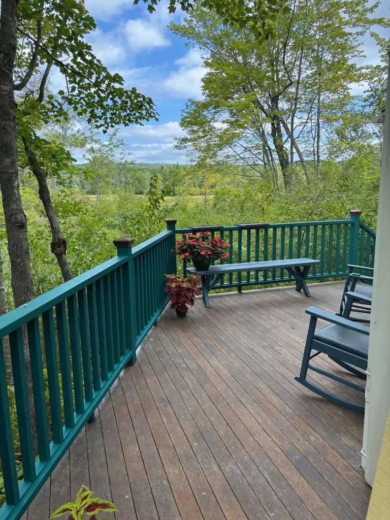 408 Governor Wentworth Highway Wolfeboro NH 03894
