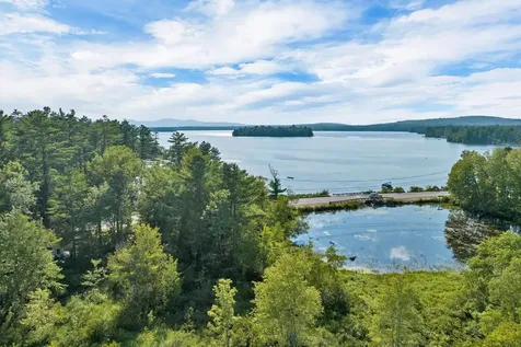 408 Governor Wentworth Highway Wolfeboro NH 03894