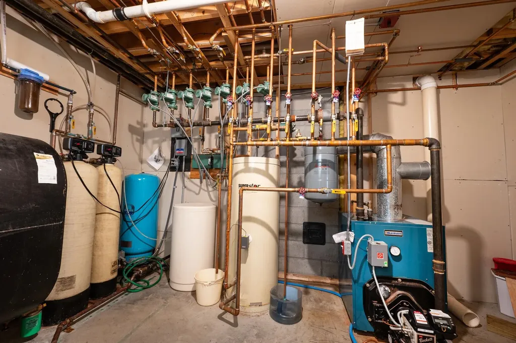 24 Red Gate Road Jaffrey NH 03452