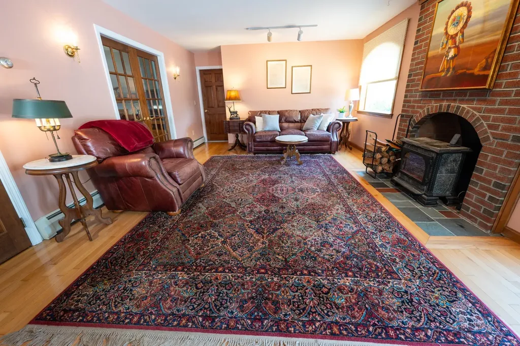 24 Red Gate Road Jaffrey NH 03452