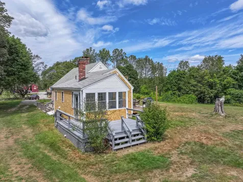 52 Meeting House Road Gilmanton NH 03237