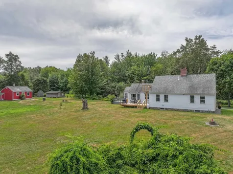 52 Meeting House Road Gilmanton NH 03237