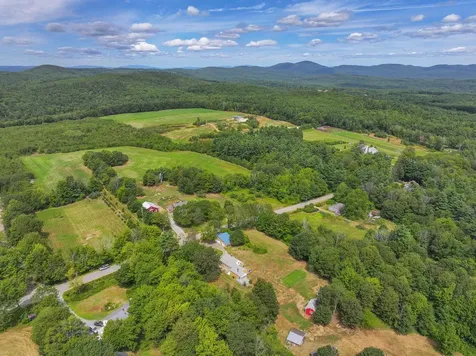 52 Meeting House Road Gilmanton NH 03237