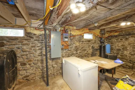 52 Meeting House Road Gilmanton NH 03237