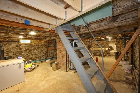 52 Meeting House Road Gilmanton NH 03237