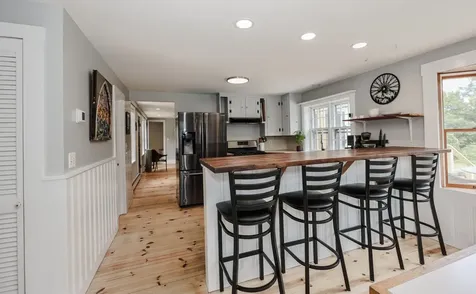 52 Meeting House Road Gilmanton NH 03237