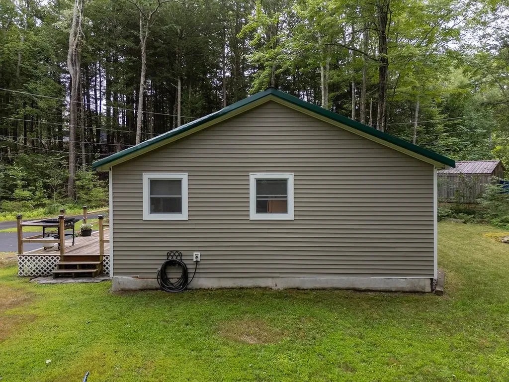 17 Merlin Road Farmington NH 03835
