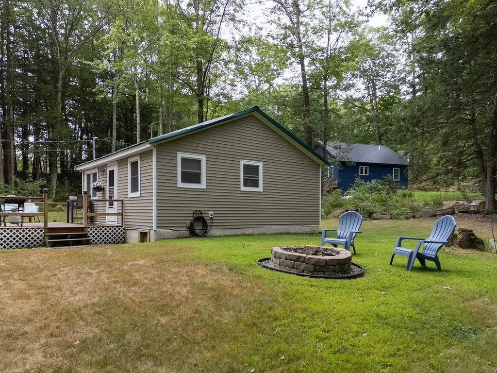 17 Merlin Road Farmington NH 03835
