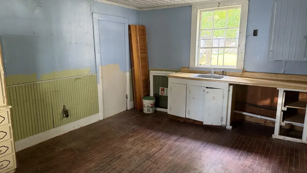 137 South Pleasant Street Troy VT 05868