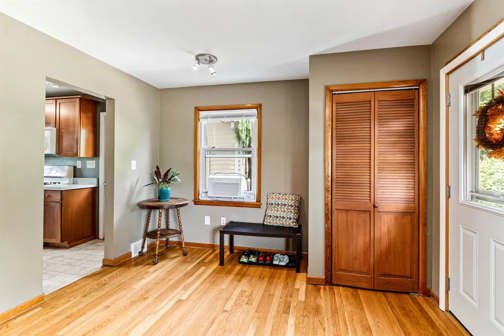 21 Alder Lane Burlington VT 05401