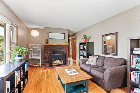 21 Alder Lane Burlington VT 05401