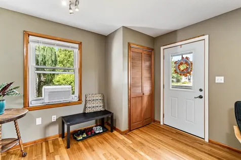 21 Alder Lane Burlington VT 05401