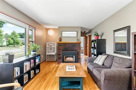 21 Alder Lane Burlington VT 05401