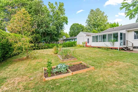 21 Alder Lane Burlington VT 05401