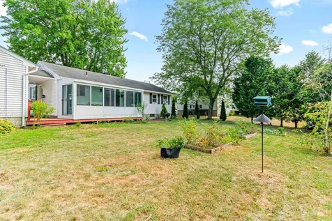 21 Alder Lane Burlington VT 05401