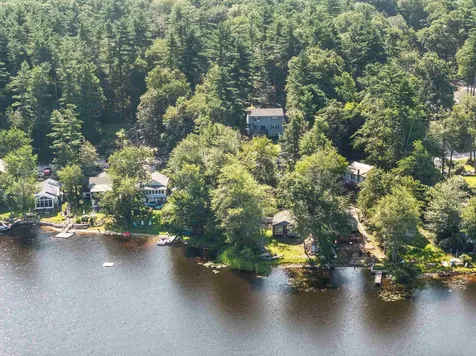 7 Woodlawn Road Raymond NH 03077