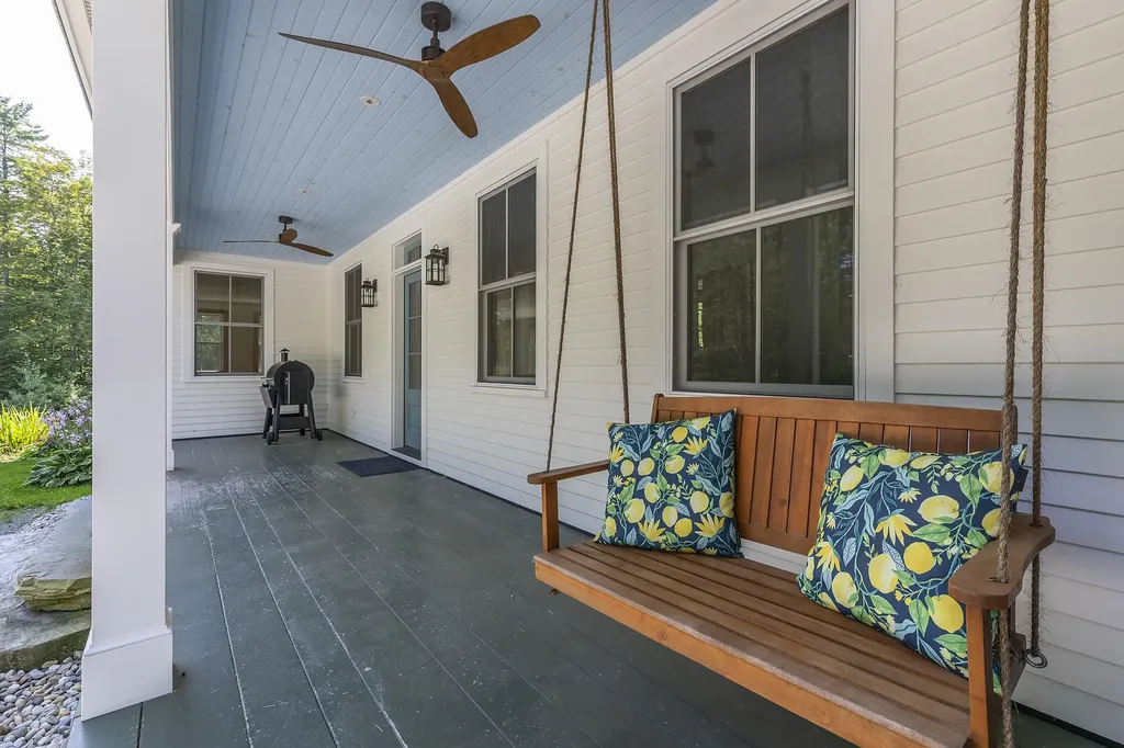 81 Pine Tree Lane Manchester VT 05255