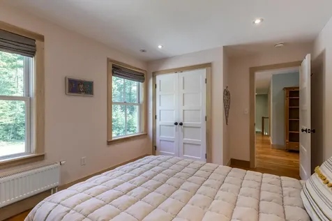 81 Pine Tree Lane Manchester VT 05255