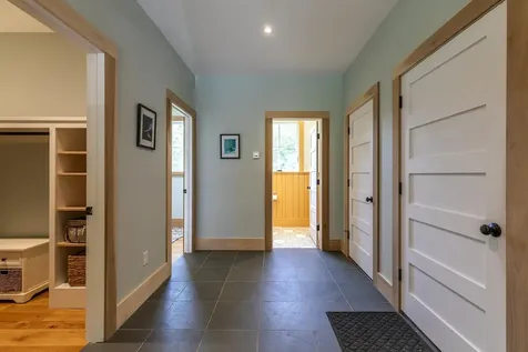 81 Pine Tree Lane Manchester VT 05255