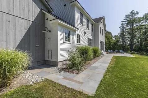 81 Pine Tree Lane Manchester VT 05255