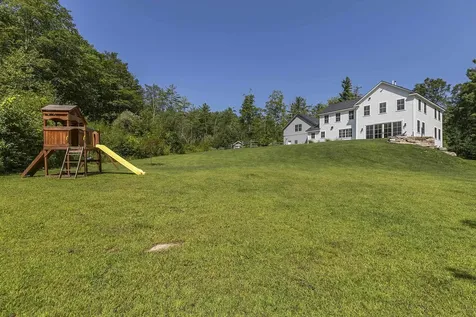 81 Pine Tree Lane Manchester VT 05255