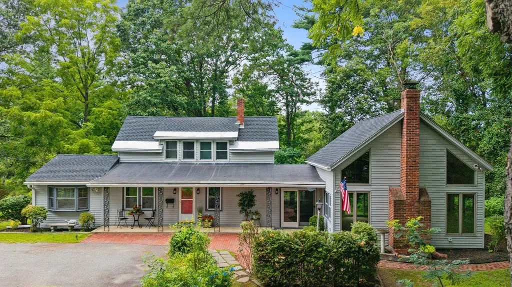 20 Morse Avenue Nashua NH 03060