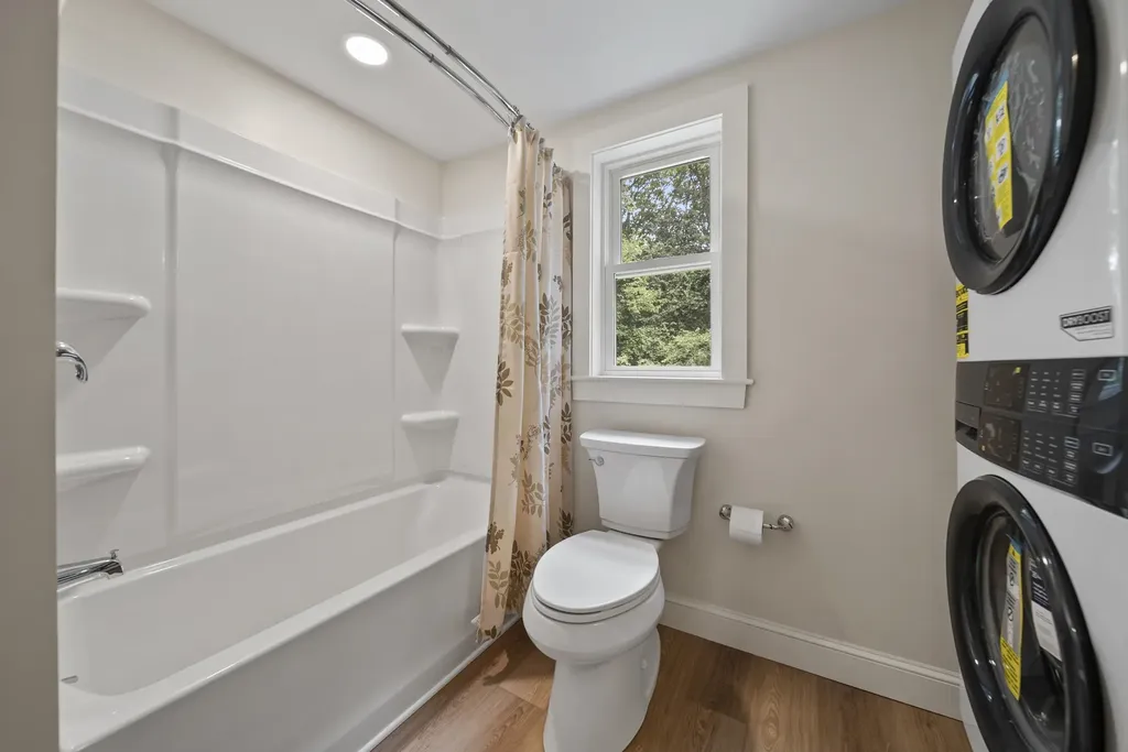 20 Morse Avenue Nashua NH 03060