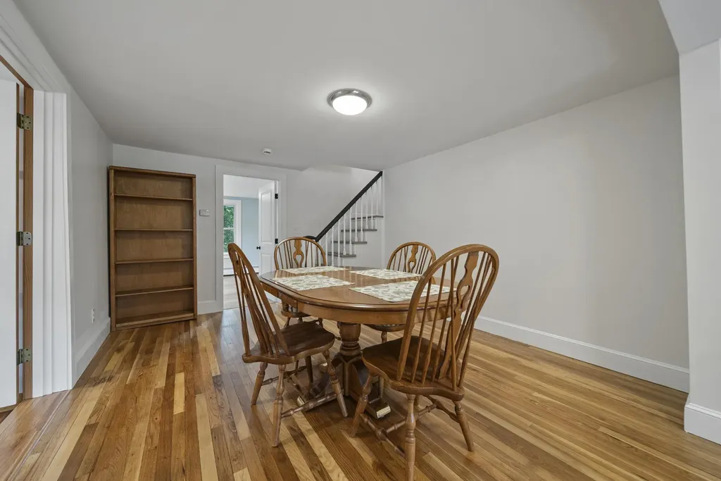 20 Morse Avenue Nashua NH 03060