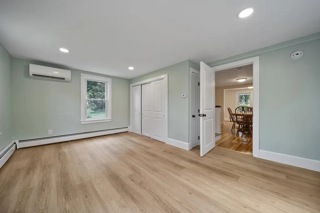 20 Morse Avenue Nashua NH 03060