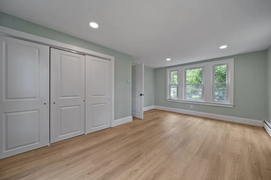 20 Morse Avenue Nashua NH 03060