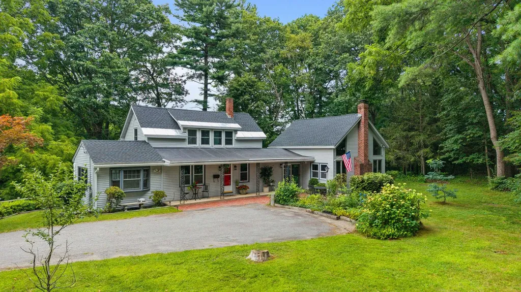 20 Morse Avenue Nashua NH 03060