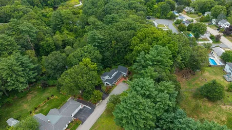 20 Morse Avenue Nashua NH 03060