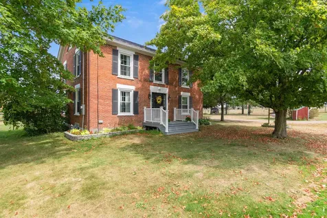 142 Ferry Road South Hero VT 05486