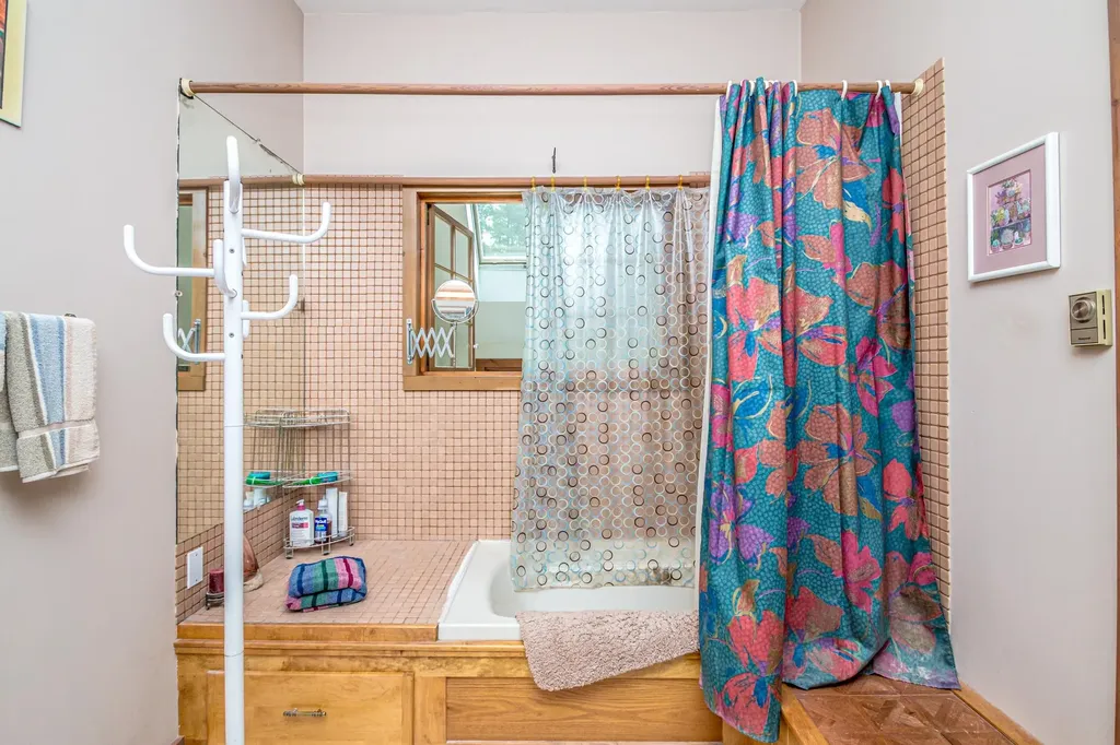 65 Westwind Drive Conway NH 03860