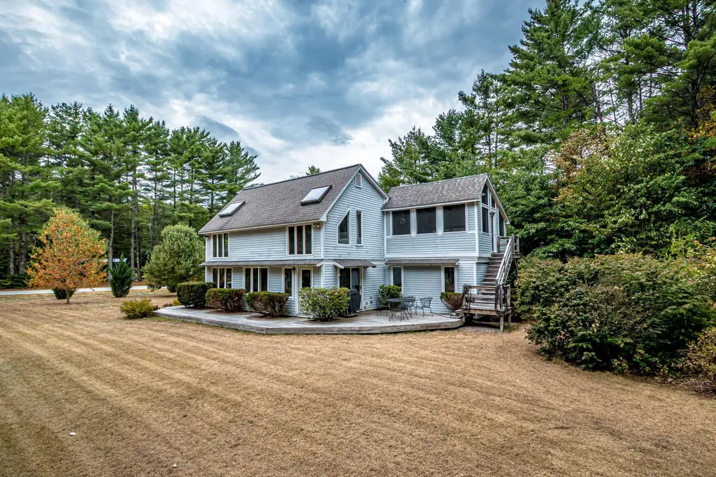 65 Westwind Drive Conway NH 03860