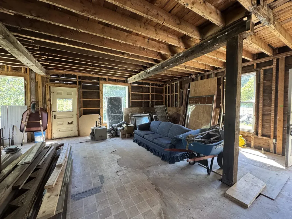 44 Prospect Street Lancaster NH 03584