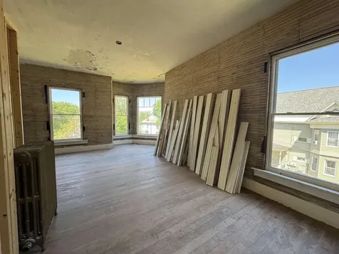 44 Prospect Street Lancaster NH 03584