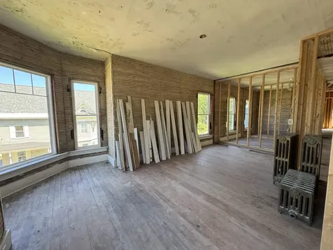 44 Prospect Street Lancaster NH 03584